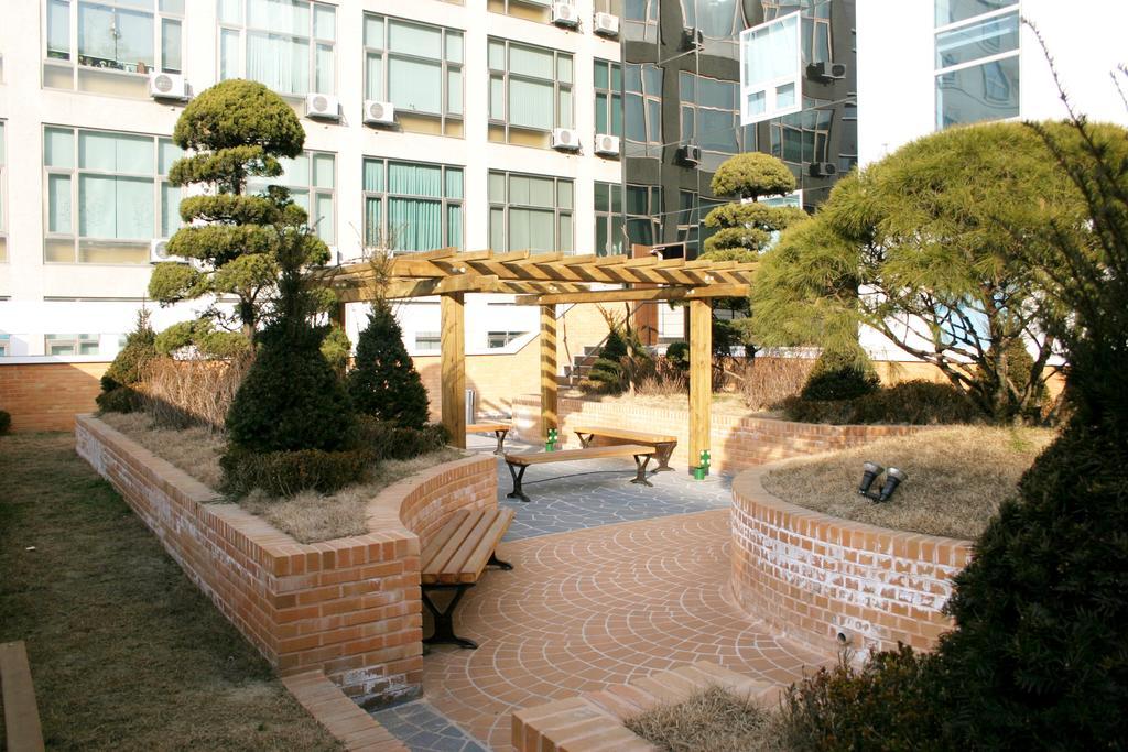 The Koryo Hotel Bucheon Buitenkant foto