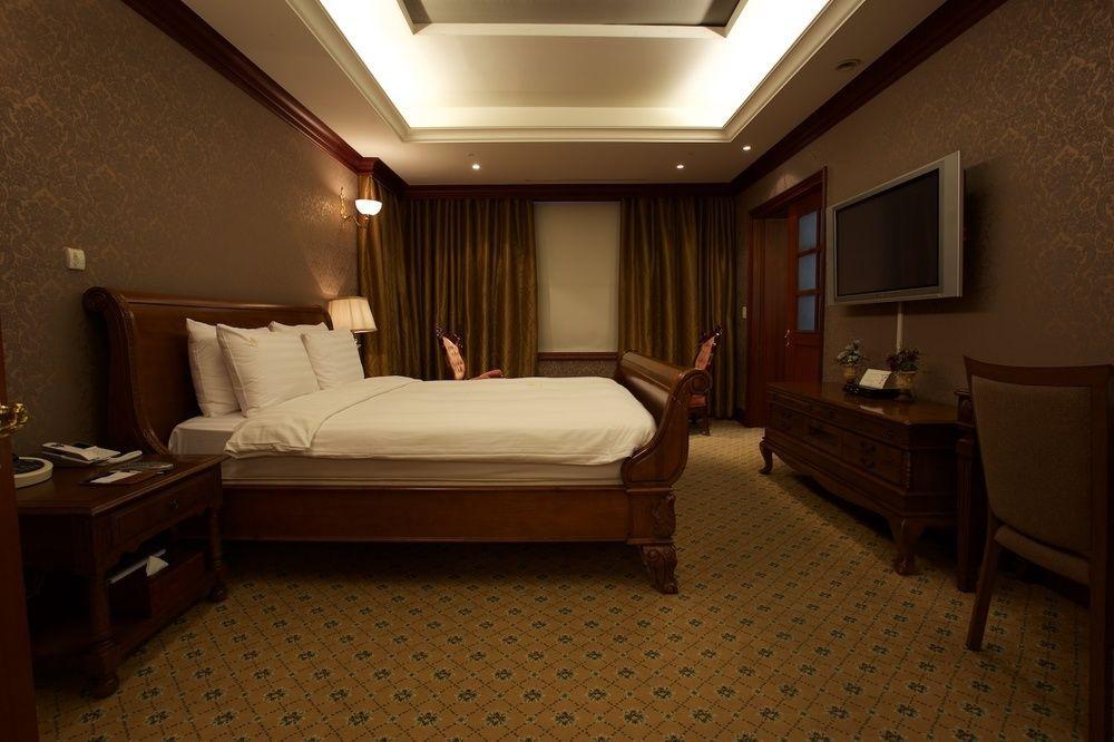 The Koryo Hotel Bucheon Buitenkant foto