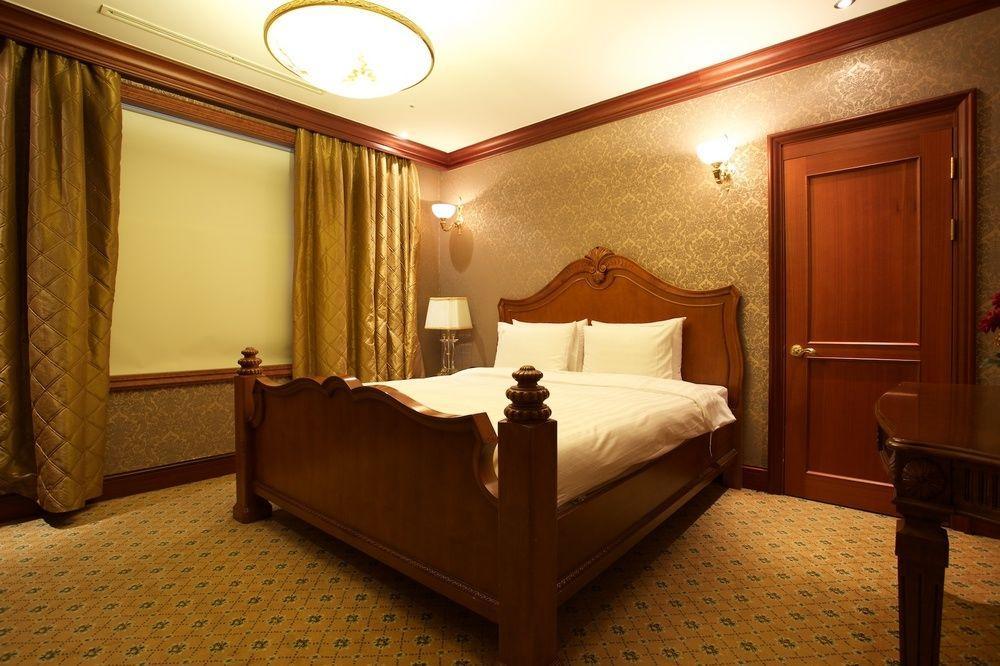 The Koryo Hotel Bucheon Buitenkant foto
